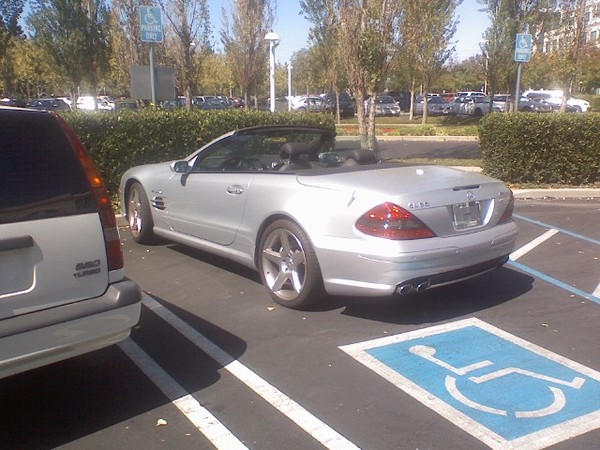steve_jobs_car