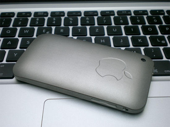 titaniumiphone
