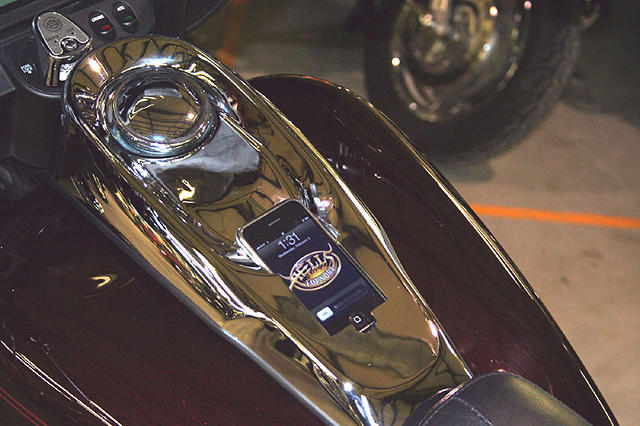 Dashling Harley iPhone Dock