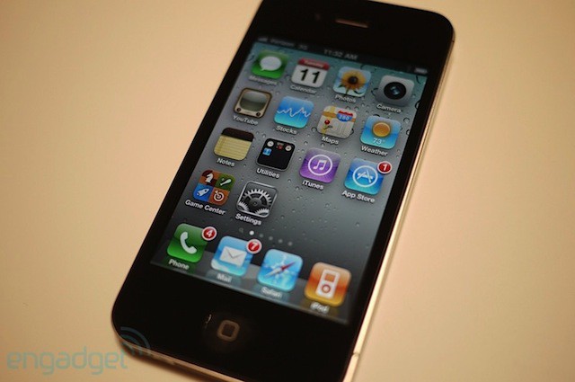 vzwiphone1-12947642161.jpg