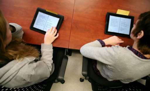 The superintendent behind the abandoned $1.3 billion school iPad deal should go to 'teacher jail,' says union.