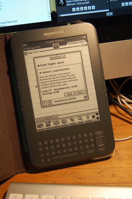 20110512-kindlehack.jpg