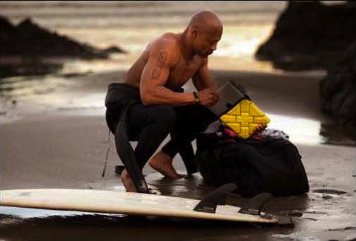 g-form-surfer
