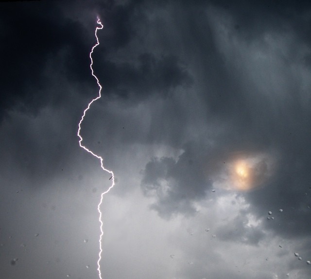 Photo by salendron - http://flic.kr/p/6r4siH