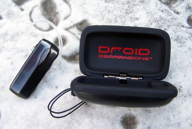 motorola-commandone-cover-3
