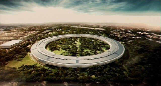 spaceshipapple