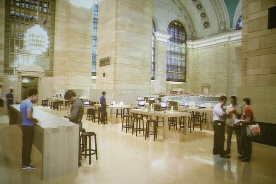 How proposed Grand Central Apple Store May Look (image: wsj.com)