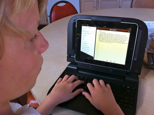 iCasule_Keybaord_For_iPad_1