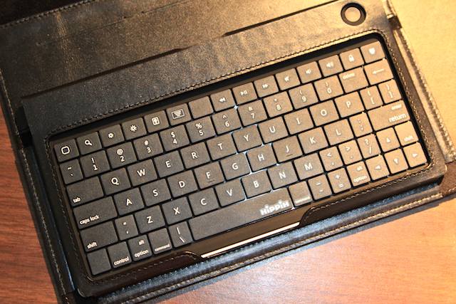sena-keyboard-folio-cover-3