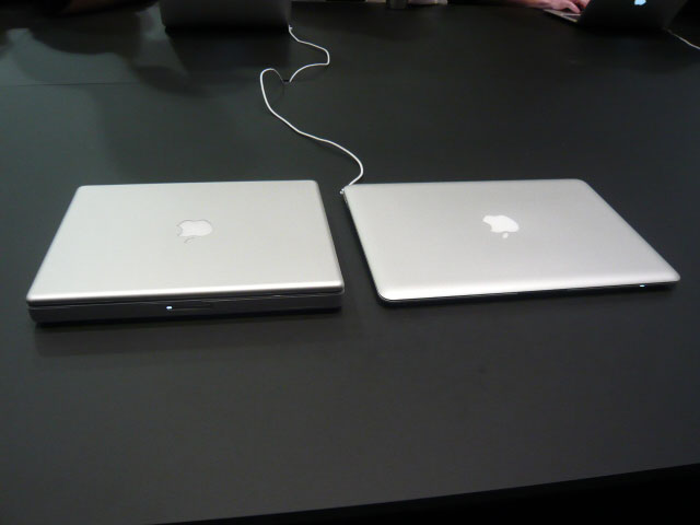178816-macbook-air-ibook-comparison