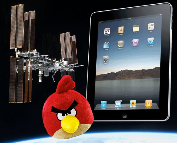 ipads-angrybirds-iss