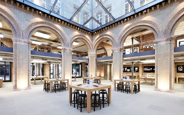 Covent-Garden-Apple-Store