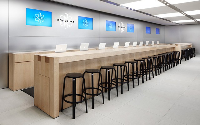 Genius-Bar-Fifth-Avenue-store