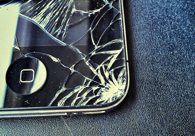 shatterediPhone