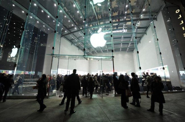 Apple-Store-racial-profiling-lawsuit-NYC-650431