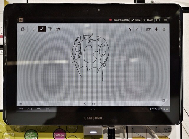 Even a pressure-sensitive stylus didn't help me draw the Cult of Mac logo