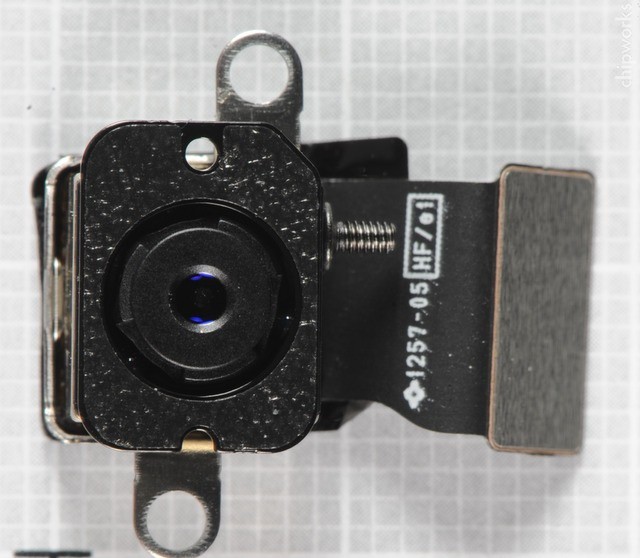 The new iPad shares a camera sensor with the iPhone 4