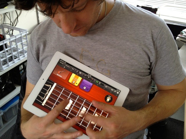 GarageBand_jamming