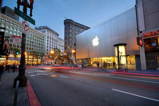 Apple Stores are cash cows for the most valuable company on earth.