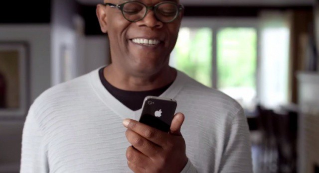 No one smiles while using Siri in real life.