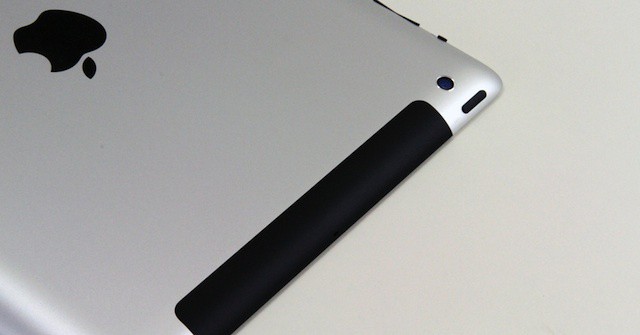 AT&T envisions 3G/4G hardware being built into every iPad and tablet