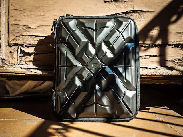 rugged-1.jpg