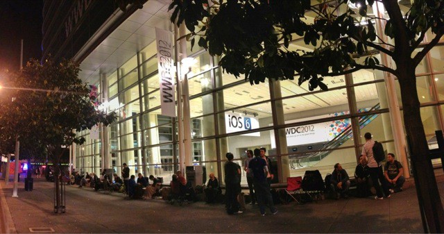 mosone-lines-wwdc-2012.jpeg