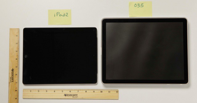 This early iPad prototype was a mammoth.