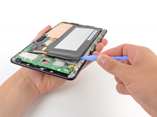 The Google Nexus 7 tablet is an easy nut to crack.