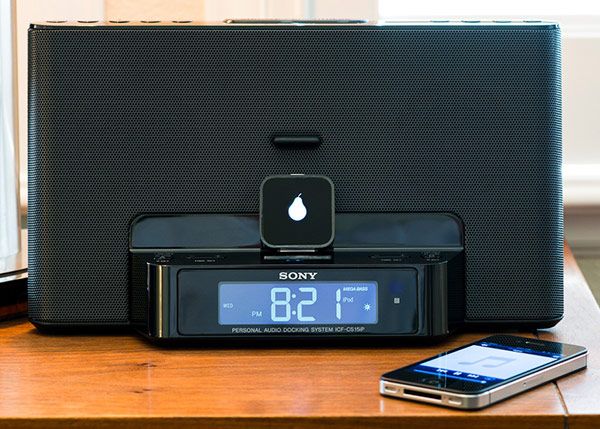 2012pear-on-dock