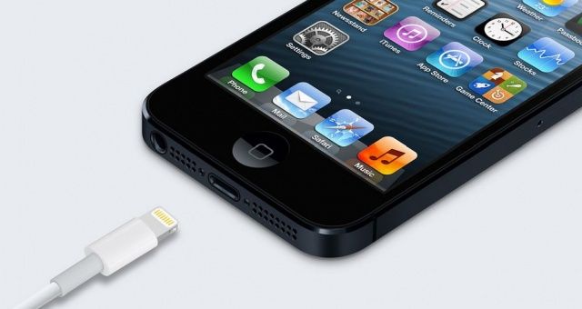 Apple Lightning Connector