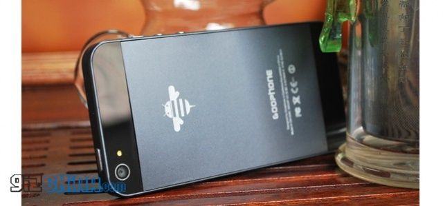 goophone-i5-is-the-worlds-first-android-iphone-5-clone