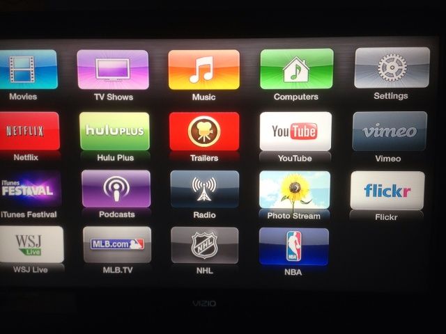 You can't see it here, but one of those icons is TOTALLY wiggling.