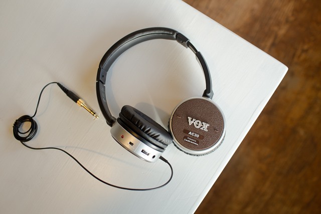 vox-ac30-amphones-1.jpg