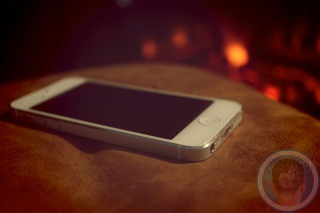 iPhone 5 fireplace