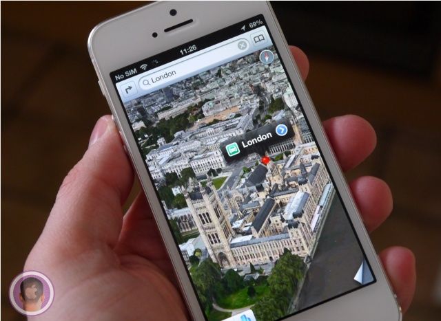 Apple-Maps-Flyover