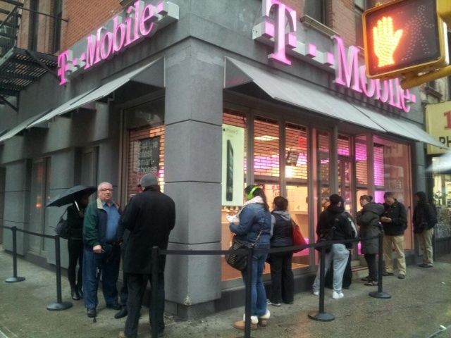 Quite an unfamiliar site captured by @piecykw on Twitter.