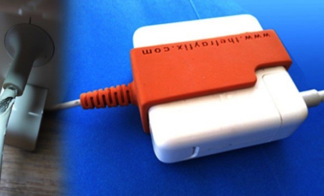 cropped-newwidegraphic31.jpg
