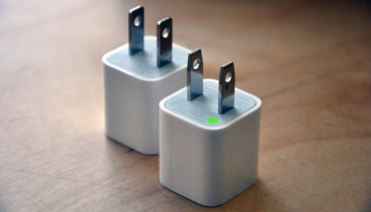 iOS 7 will fix a charger exploit that let any device be hacked.