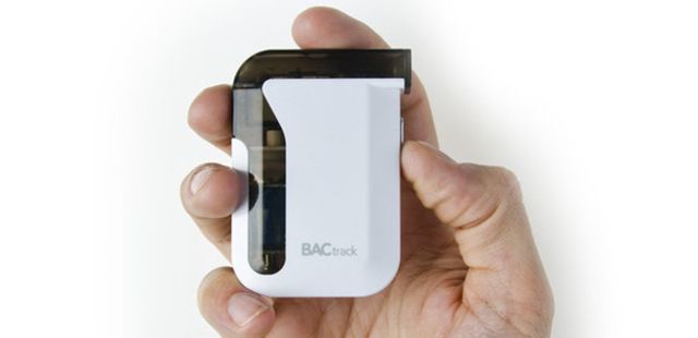 CoM - BACktrak