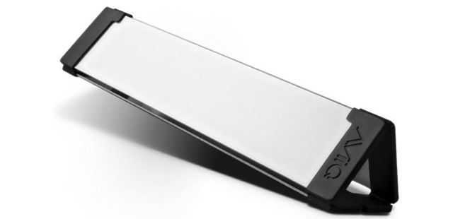 CoM - portablelaptopstand_mainframe_630x473-black