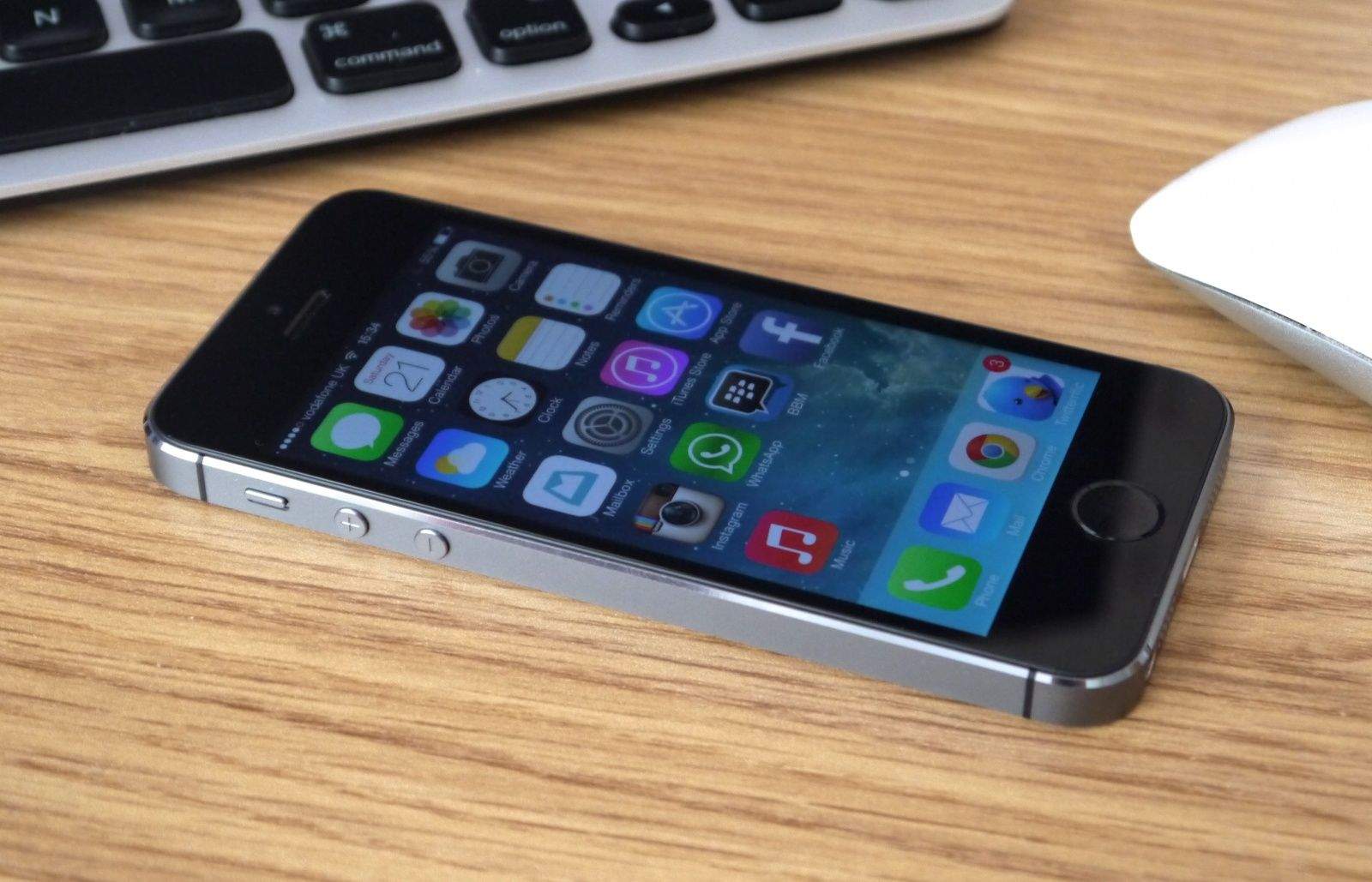 iPhone-5s-flat