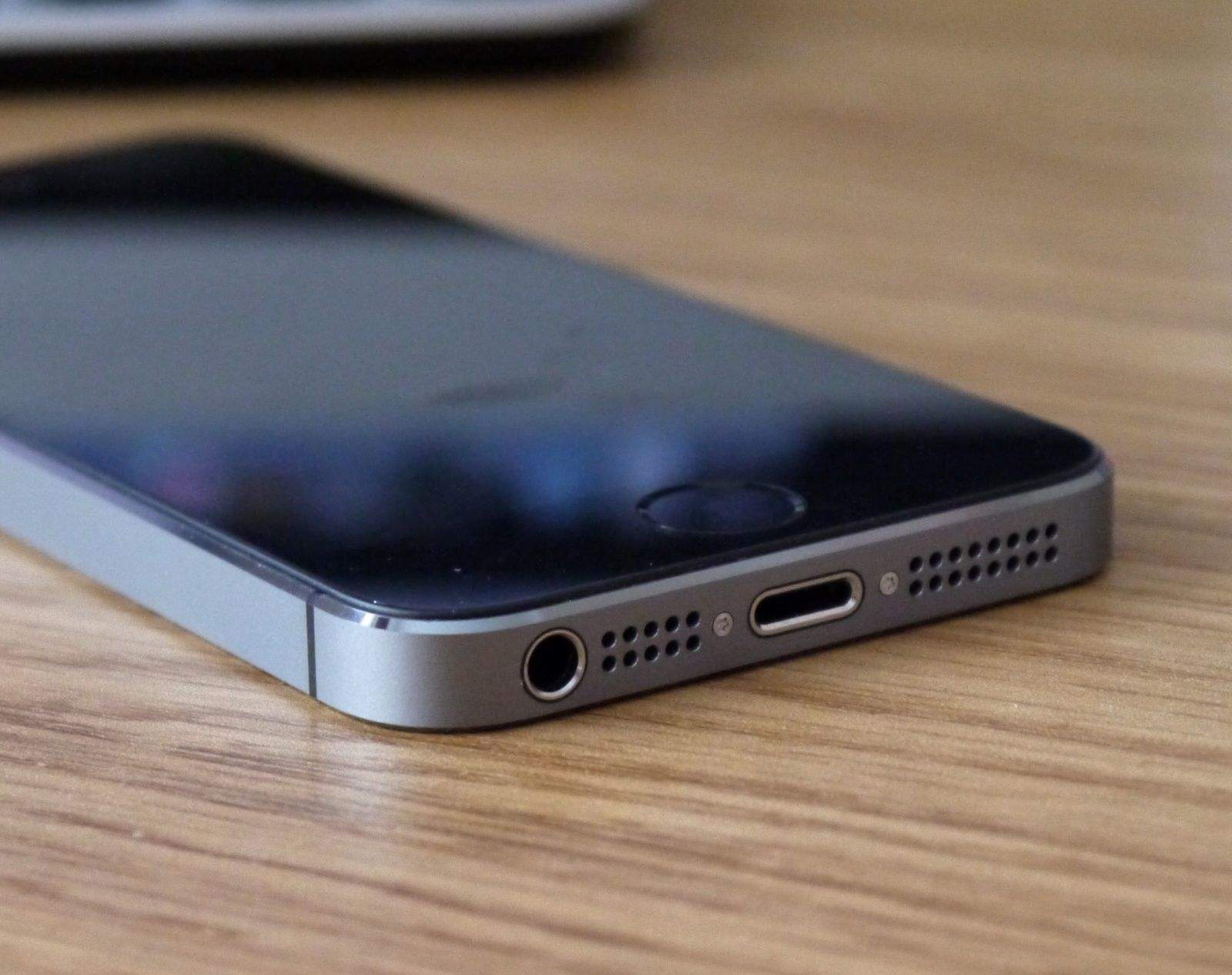 Old iPhones