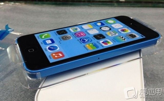 iPhone-5c-blue-leak-iapps