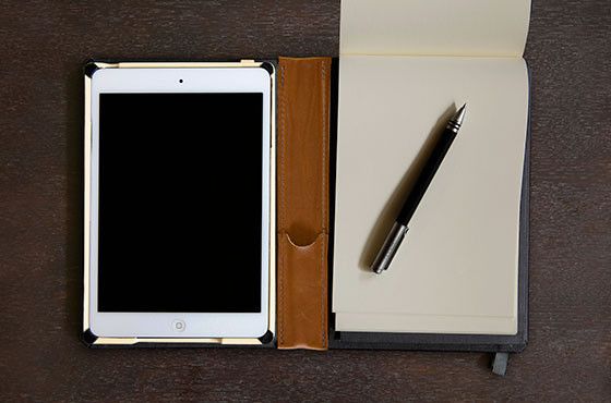 FOLIO_Gray_JournalOpen_1024x1024