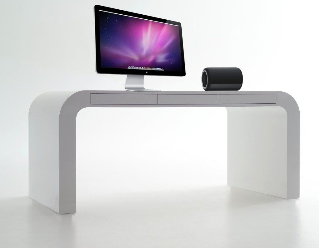 mac-pro-on-side