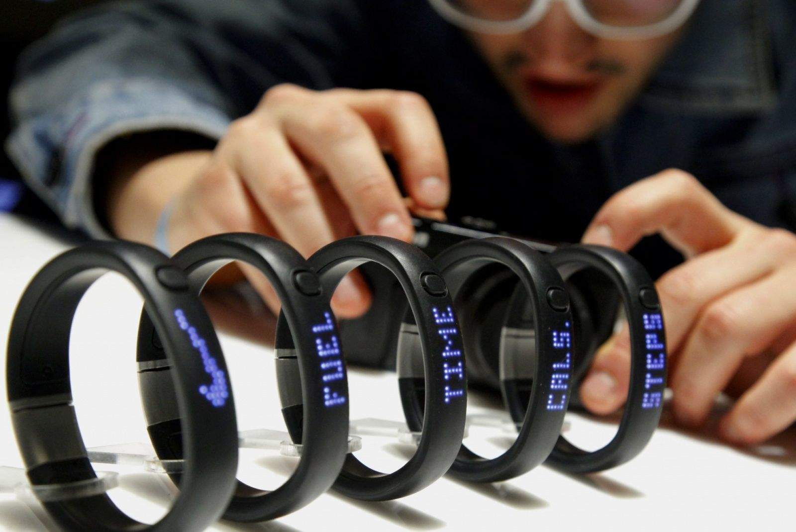 2001AP037_Nike_FuelBand_NYBM104