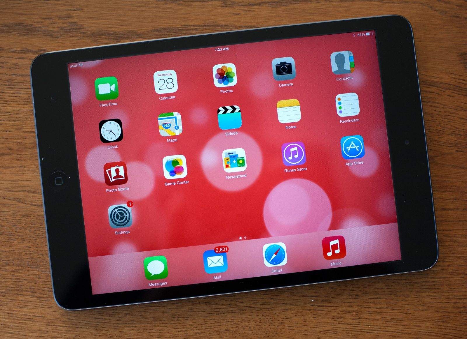 iPad mini retina display. Photo: Jim Merithew/Cult of Mac