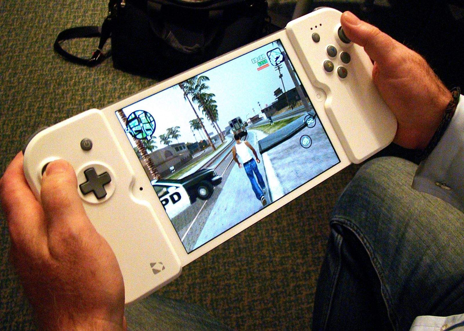 The Wikipad GameVice will strap to the sides of your iPad mini for buttons with your large screen. Photo: Rob LeFebvre/Cult of Mac