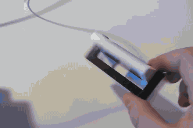 iPhonelegodock2